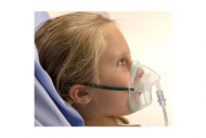 Children's (paediatric) medium concentration oxygen mask with tube, 2.1m 